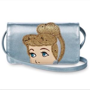 BRAND NEW Danielle Nicole Cinderella Crossbody Phone Holder